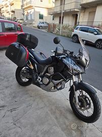 Honda Transalp XL700V 