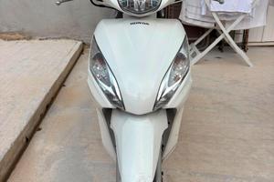 Honda vision 50cc.