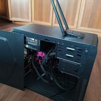 PC fisso, i7-9700K, 16 GB RAM DDR4, 480 GB SSD