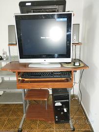 PC completo di mobiletto