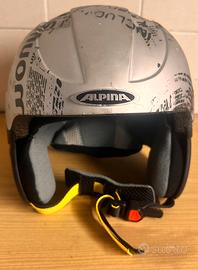 Tavola e caschetto snowboard