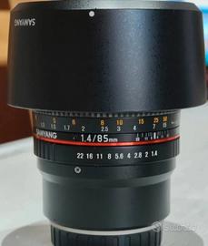 Samyang 85mm f1.4  fuji