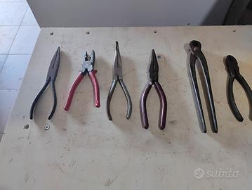 set 4 pinze più 1 tenaglia e 1 tronchesi 