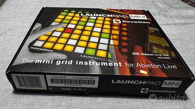 "NOVATION Launchpad Mini MK3 "