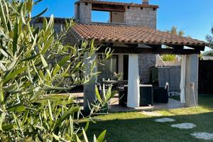 Villa a Castiadas, Calasinzias