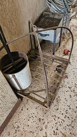 2 CARRELLI PER MONTACARICHI IN FERRO E RUOTE UTILE