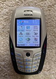 2 cellulari Nokia 6600 + carica+ batteria +bonus