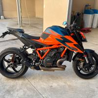 Ktm super duke 1290 r