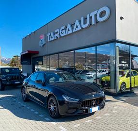 Maserati Ghibli 3.0 V6 Modena 430cv awd auto