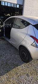 Lancia Ypsilon 1.3 multijet 95cv 