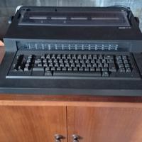 macchina da scrivere anni 70/80 Olivetti 