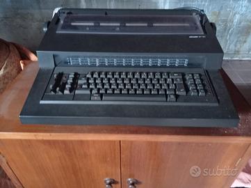 macchina da scrivere anni 70/80 Olivetti 