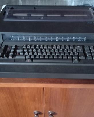 macchina da scrivere anni 70/80 Olivetti 