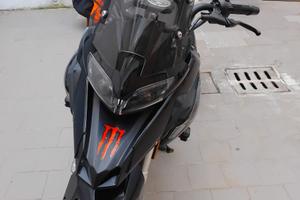 Benelli trk 251