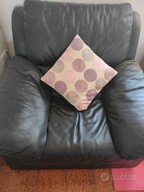 Poltrona vera pelle nera