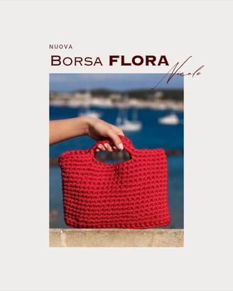 borsa fatta a mano all'uncinetto 