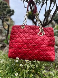 Lady Dior Large Cannage in pelle