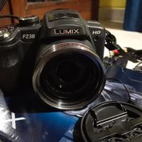 Fotocamera digitale Panasonic Lumix FZ38