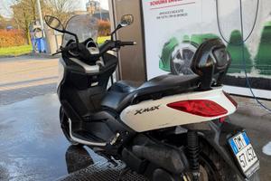 Yamaha x max 250