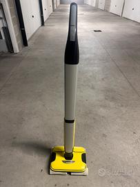 Pulitore pavimenti