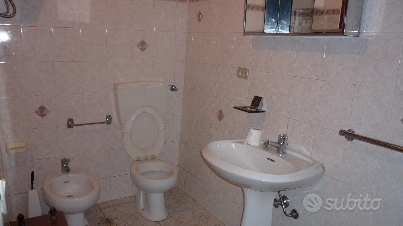 Rustico da ristrutturare a Cornolo di Bedonia PR - Vista 4