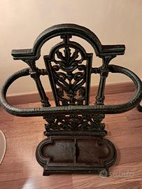 Porta ombrelli tutto in ghisa raro e vintage