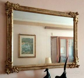 Specchio artigianale Chelini con cornice in legno