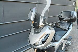 scooter Honda ADV 350