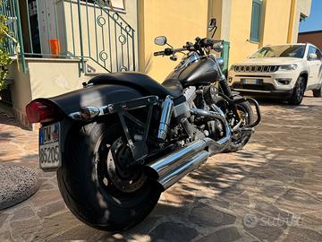 Harley Davidson Dyna Fat Bob