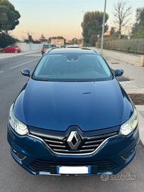Megane Sporter IV