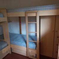 2 letti a castello in legno 