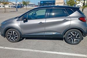 auto Renault Captur 