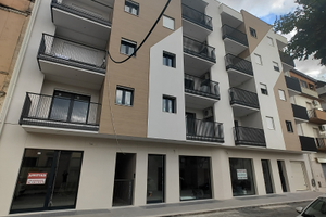 Locale commerciale gravina in puglia