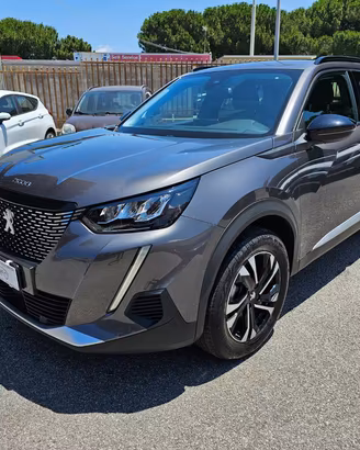 PEUGEOT 2008 BlueHDi 110 S&S Allure