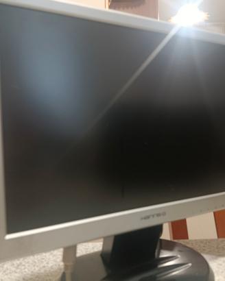 monitor PC hanns g 17