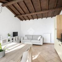 2 LOCALI A DESENZANO DEL GARDA