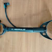 Pompa B-Twin 100 Bicicletta