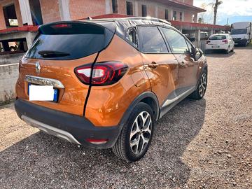 Renault Captur dCi 8V 90 CV Sport Edition