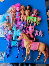 Barbie e cavalli