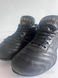 Scarpe da calcio “Pantofola d’oro” 36