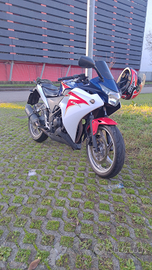 Honda CBR 250r 2012