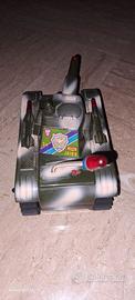 Carro Armato Giocattolo Bump & Go - Da riparare