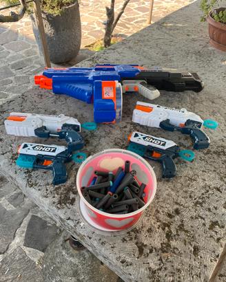Fucile e pistole nerf con munizioni
