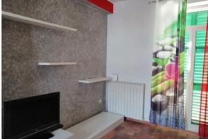 Appartamento a ribolla. Ingresso indipendente