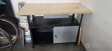 tavolo da lavoro del legno