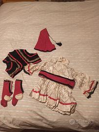 costume di carnevale da soldatino greco per bambin