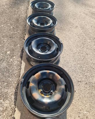 Set 4 cerchi in ferro 15" Originali Peugeot 