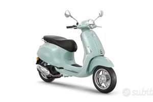 Vespa Primavera 125 E5+ con BAULETTO POST. INCLUSO