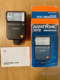 Due Flash Vintage Per Macchina Fotografica