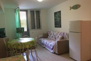 Fresco Bilocale a pochi passi dal mare